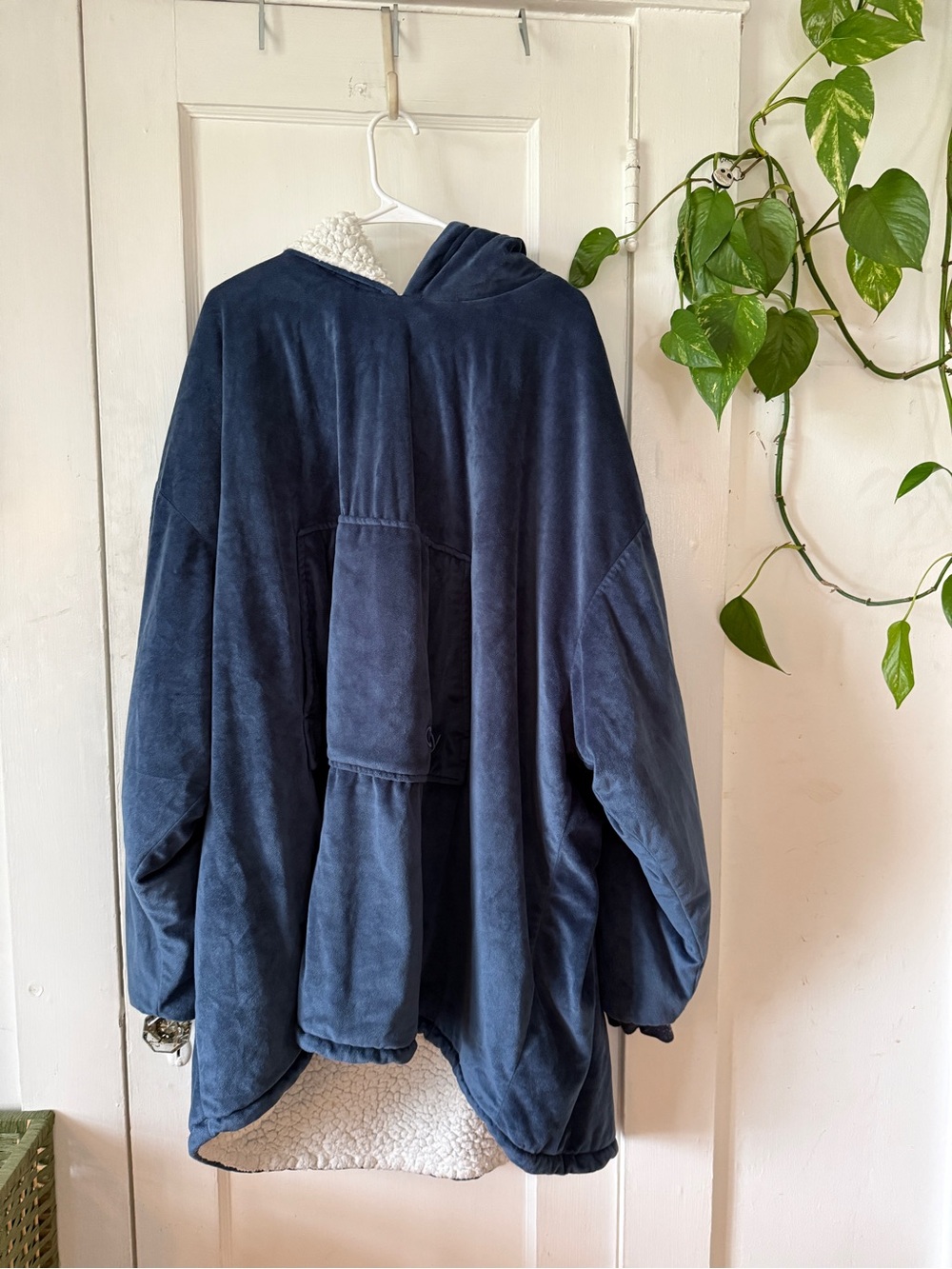 THE COMFY Plush Navy Sherpa-Lined Hoodie Coat